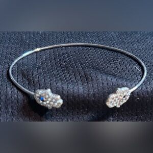 Chic Silver Bracelet with Crystal Detailing